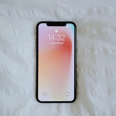 Glacé Clear MagSafe Case